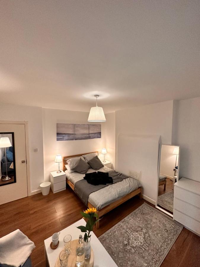 Perfect Family Home Next To London Bridge Exterior photo